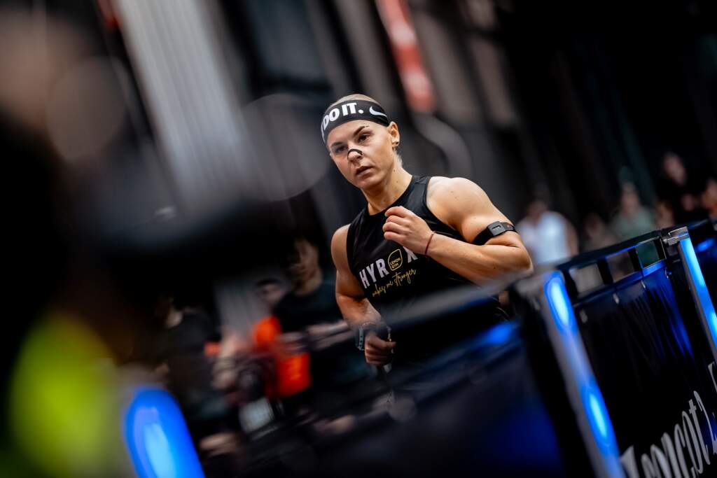 Jak dojechać z lotniska w Hongkongu na Mistrzostwa Świata HYROX 2027?
